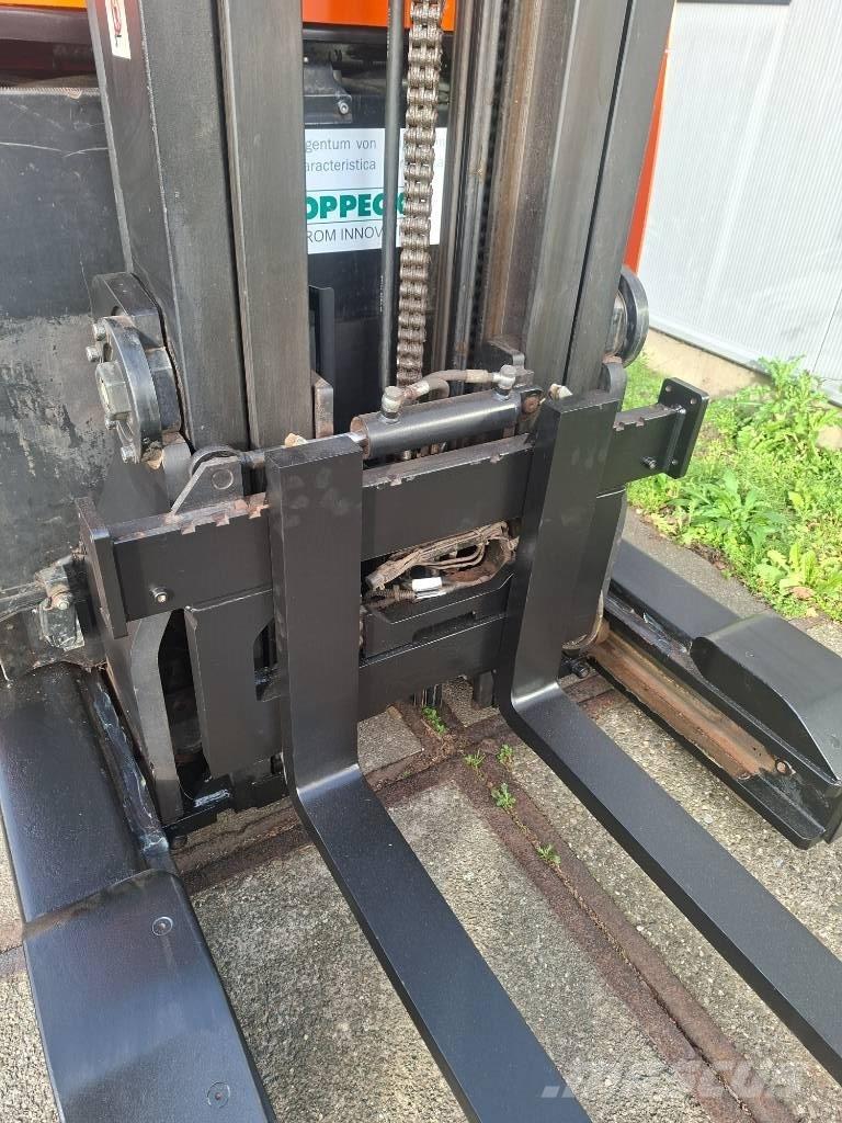 BT RR E 140 Reachtruck voor hoog niveau