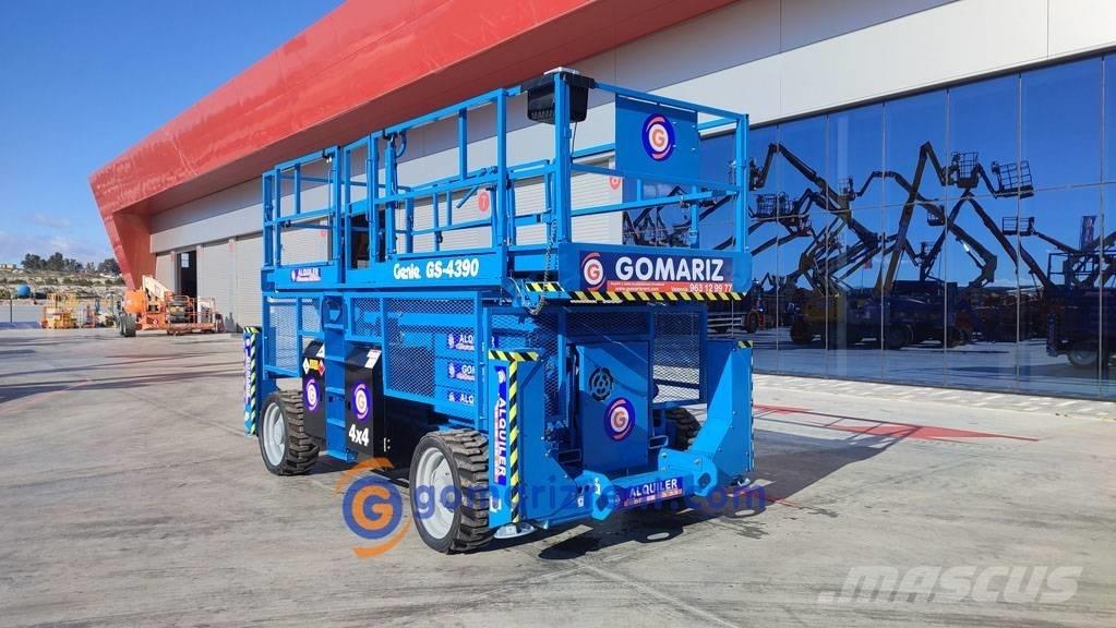 Genie GS 4390 RT Schaarhoogwerkers