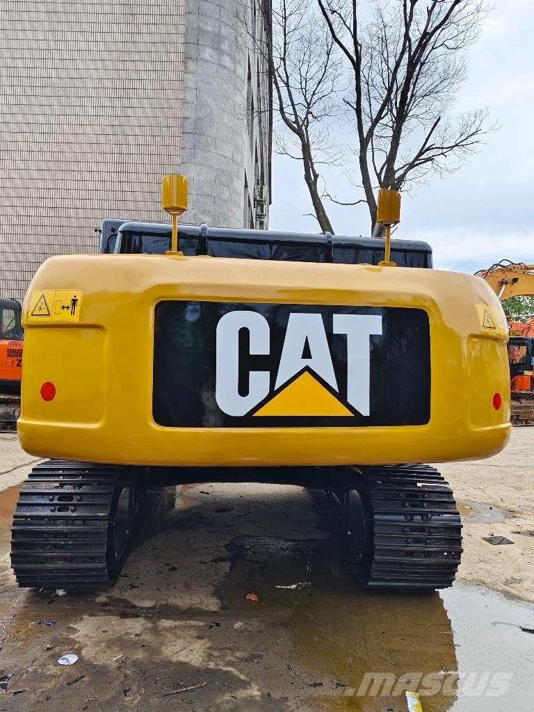 CAT 330D2L Rupsgraafmachines