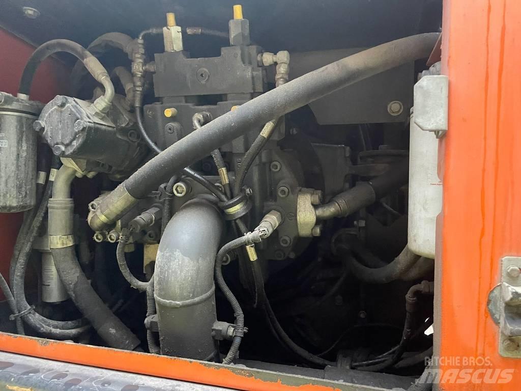 Doosan DX 210 W - 5 Wielgraafmachines
