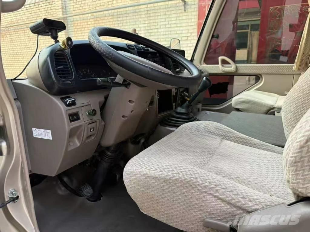 Toyota Coaster Bus Minibussen