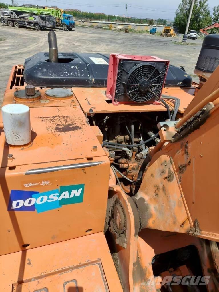 Doosan DH210W-7 Wielgraafmachines