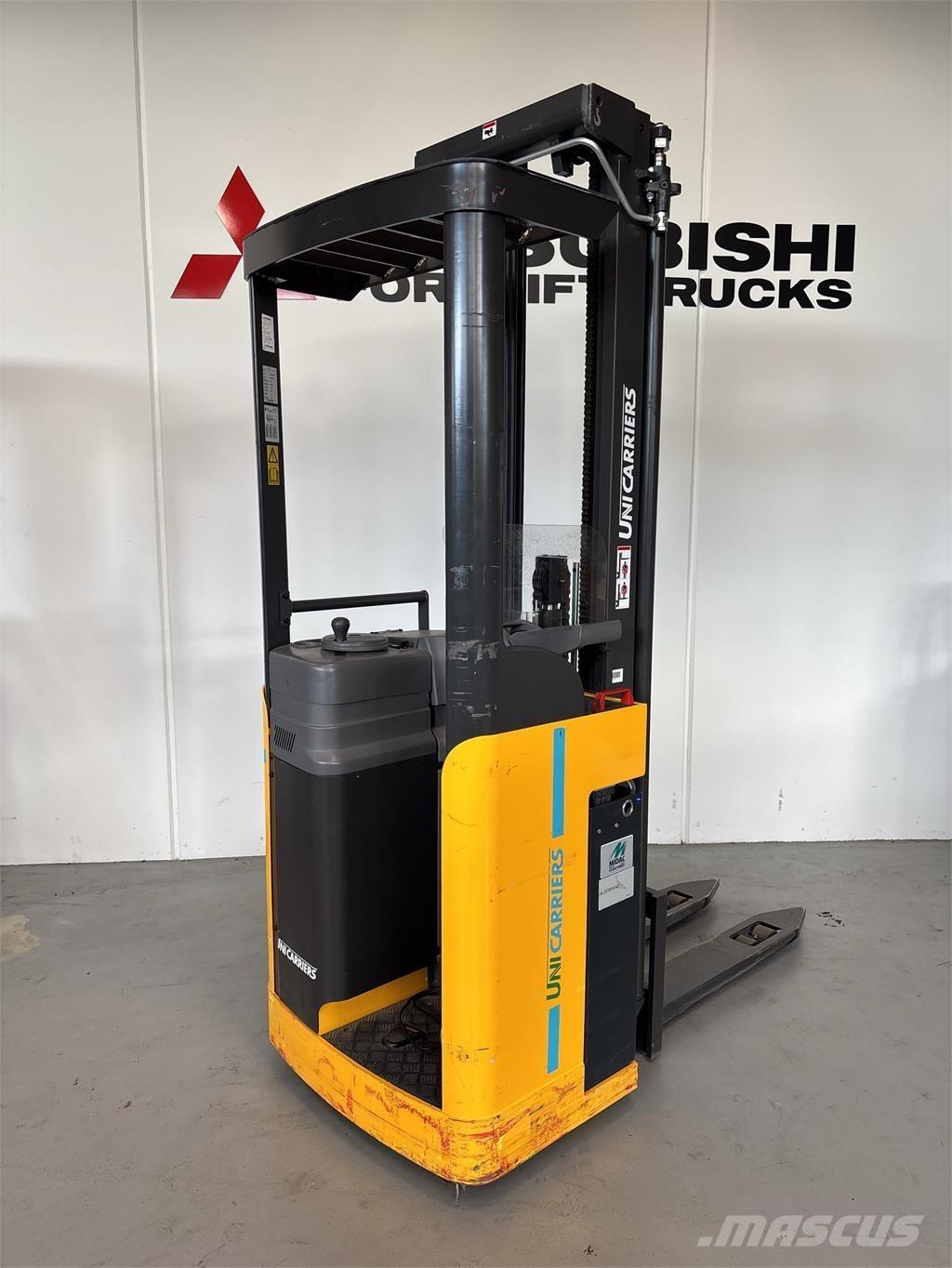 Atlet A160 Zelfrijdende stapelaars