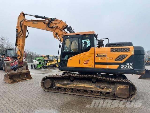 Hyundai HX 220 L Rupsgraafmachines