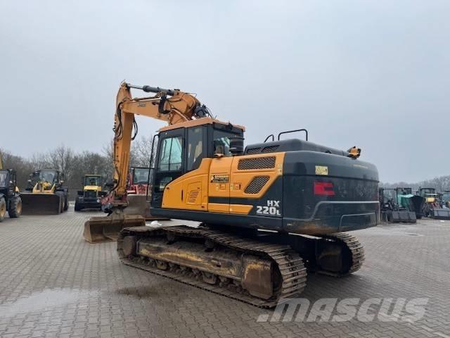 Hyundai HX 220 L Rupsgraafmachines