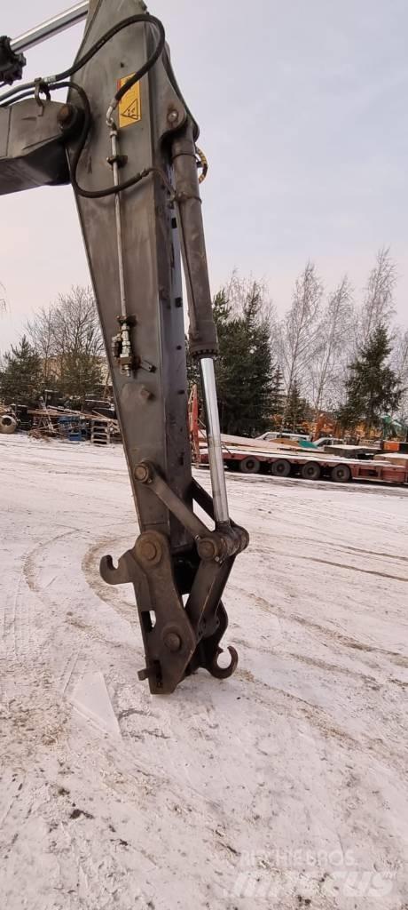 Volvo EC 240 C L Rupsgraafmachines