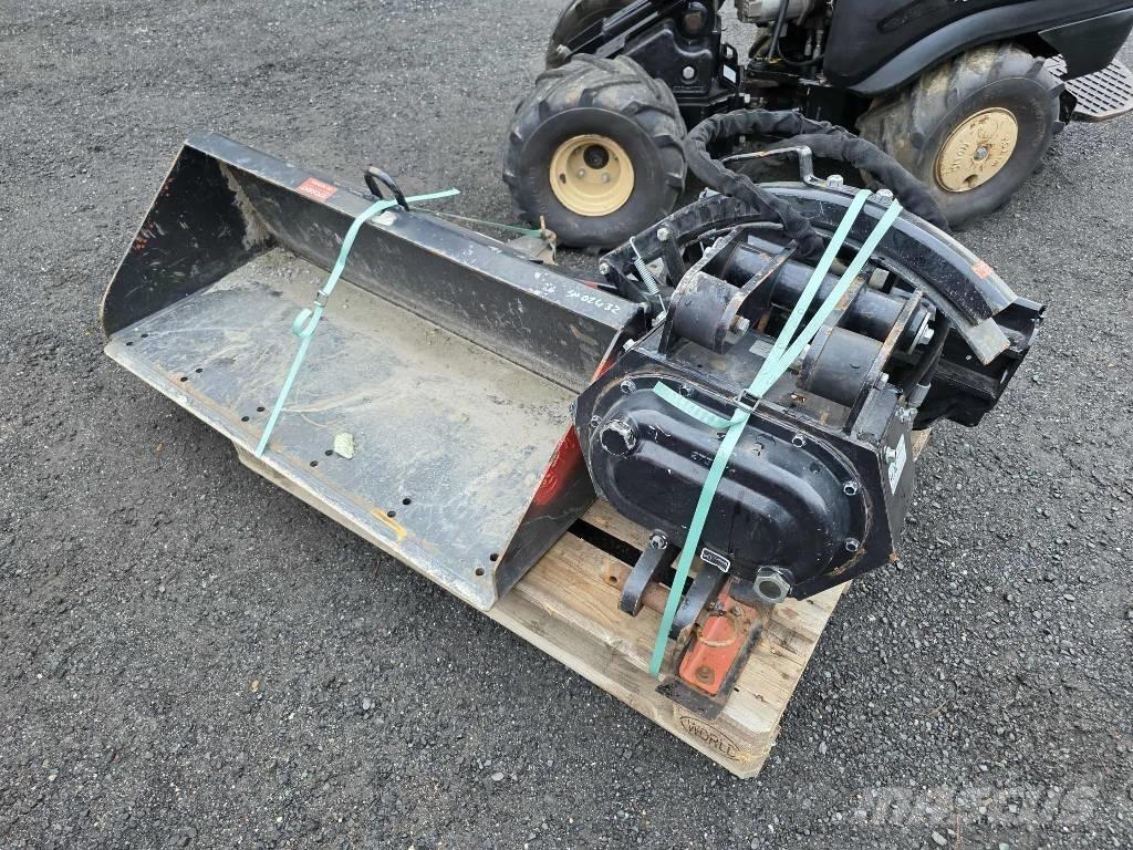 Ditch Witch R300 Sleuvengravers