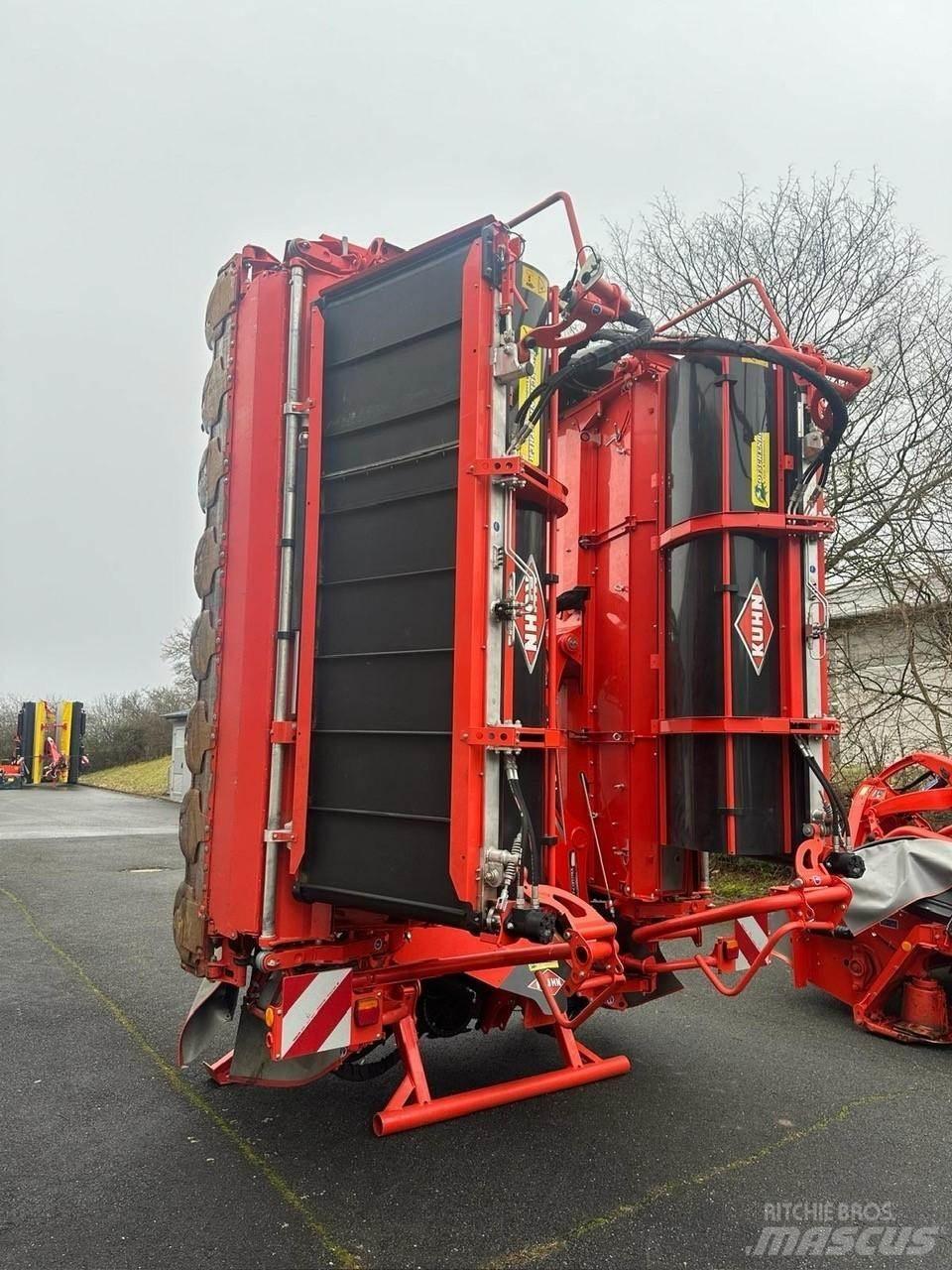 Kuhn FC 9330 D-RA Maaiers