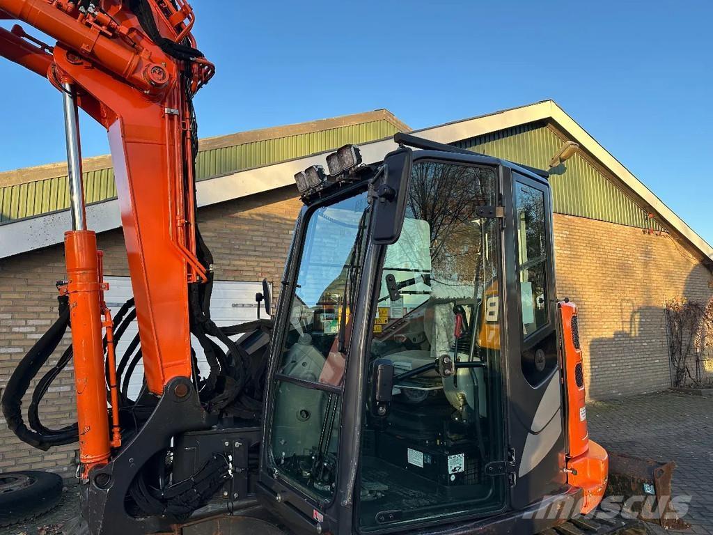 Hitachi ZX85USB-5A Verreikers