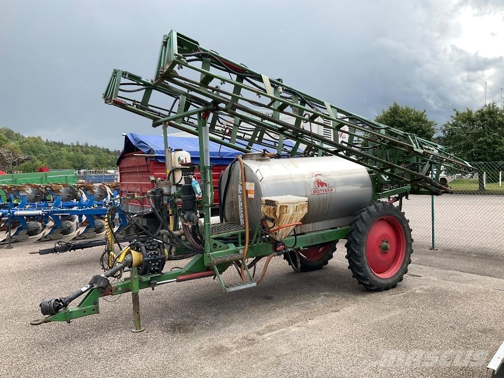 Moteska 2500 Getrokken spuitmachines