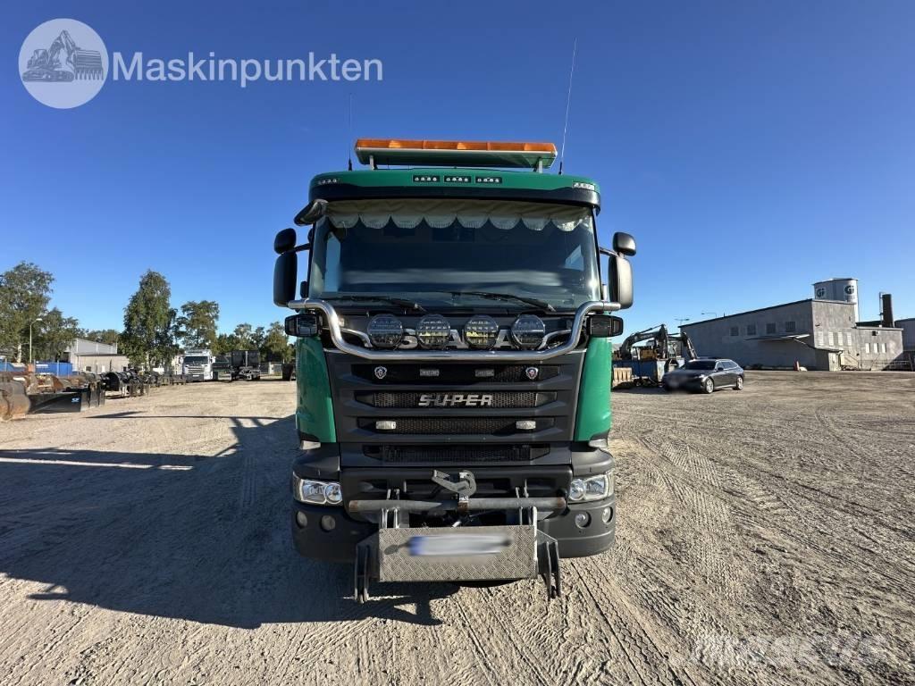 Scania R 580 LB Vrachtwagen met containersysteem