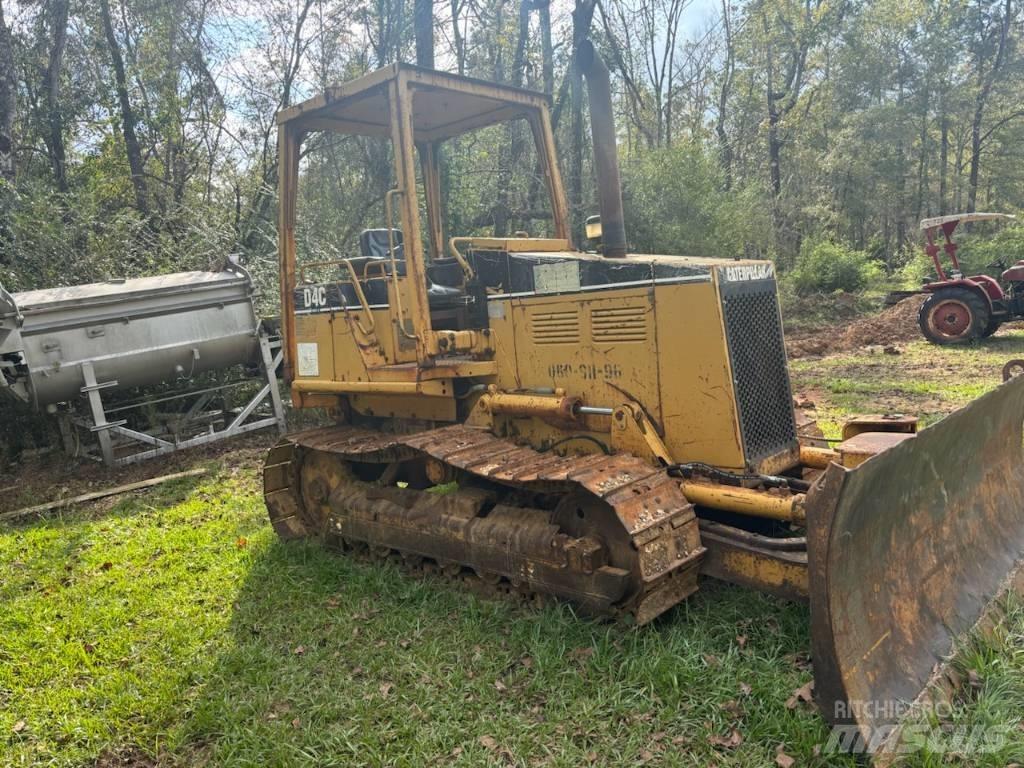 CAT D 4 C Rupsdozers