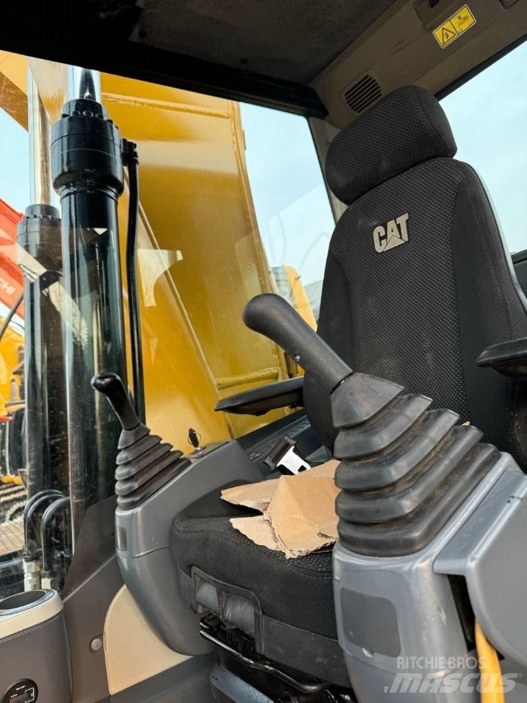 CAT 320D2 Midigraafmachines 7t - 12t