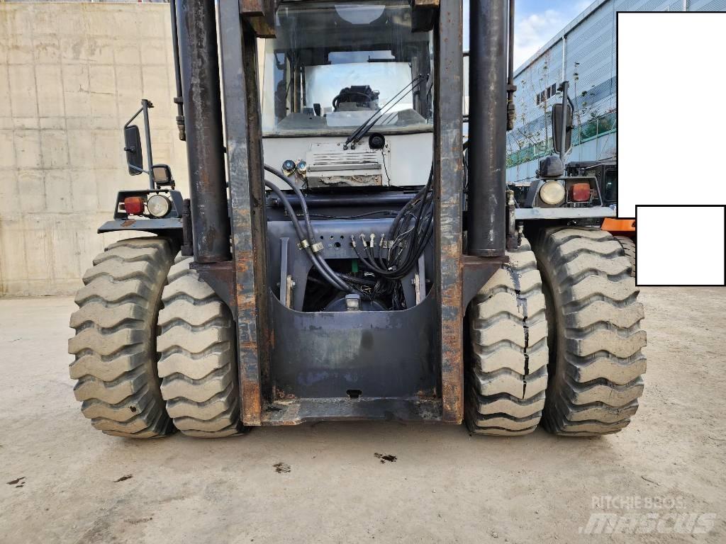 Kalmar DCE 330-12 Diesel heftrucks