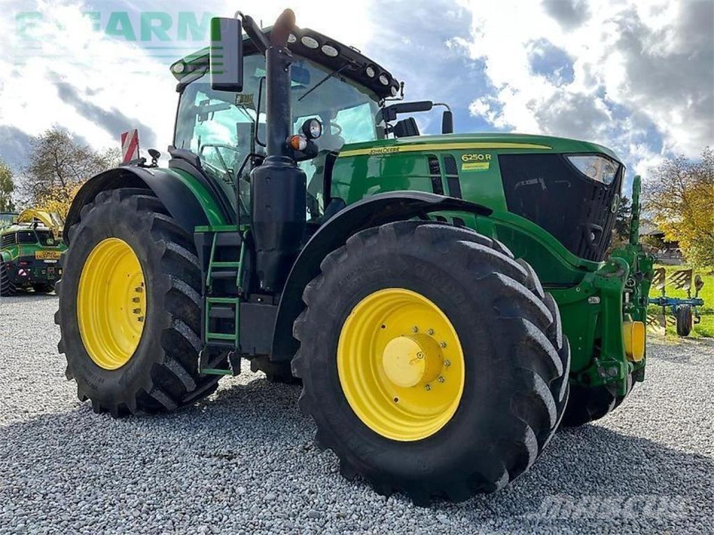 John Deere 6250r Tractoren