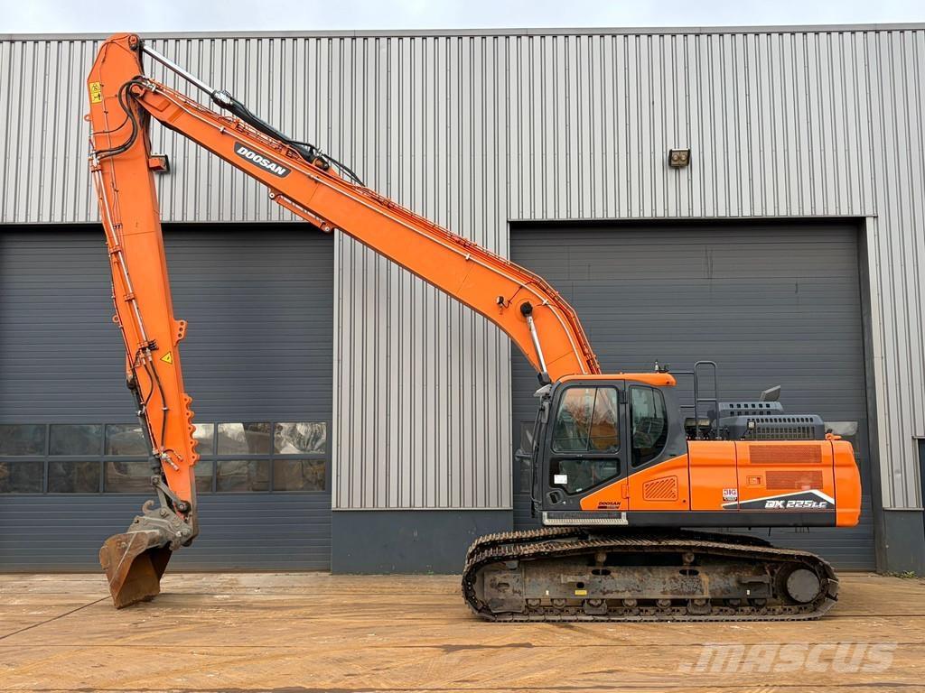 Doosan DX225LC-7 Rupsgraafmachines