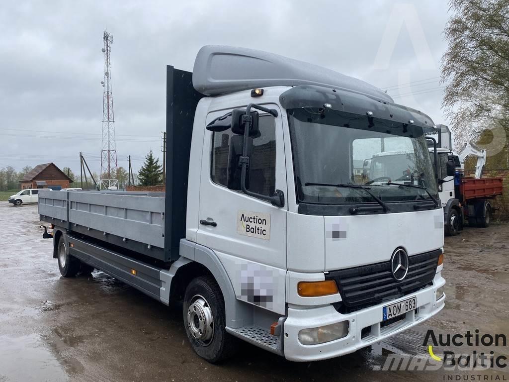Mercedes-Benz 815 Platte bakwagens