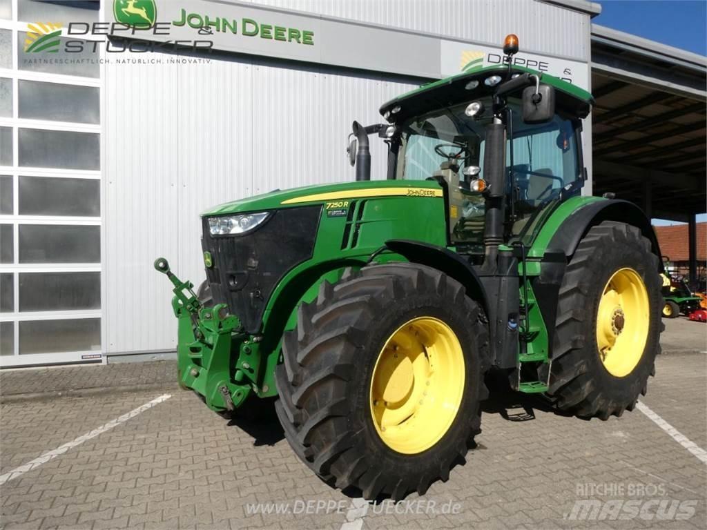 John Deere 7250R Tractoren