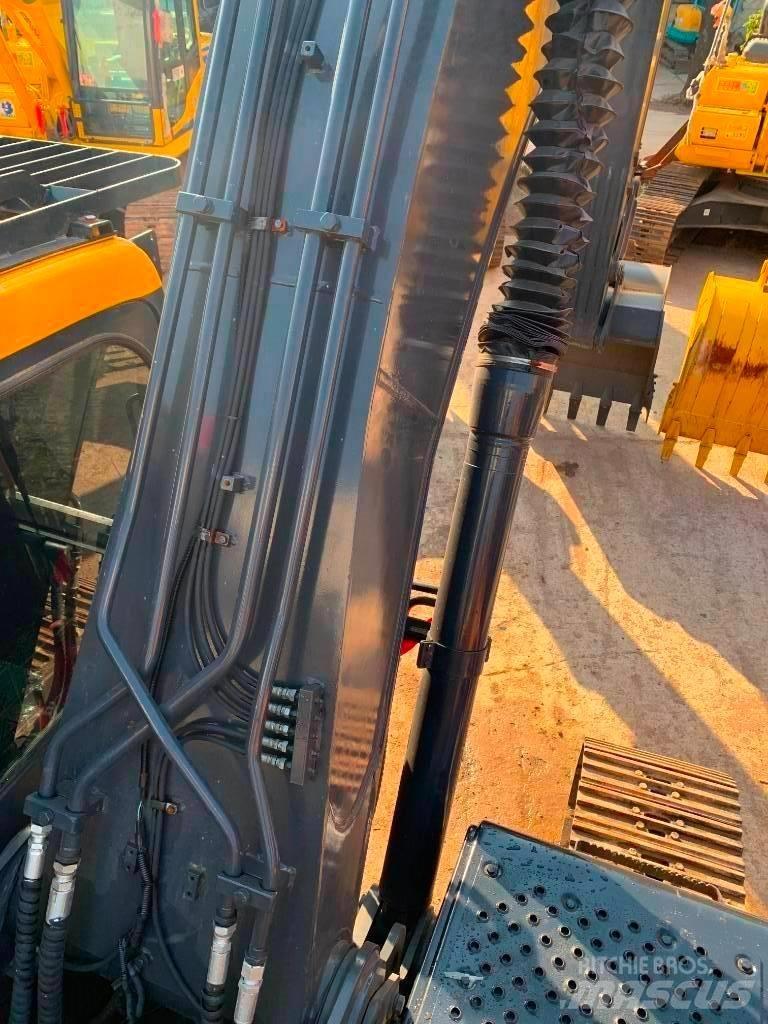 Volvo EC 210 Rupsgraafmachines