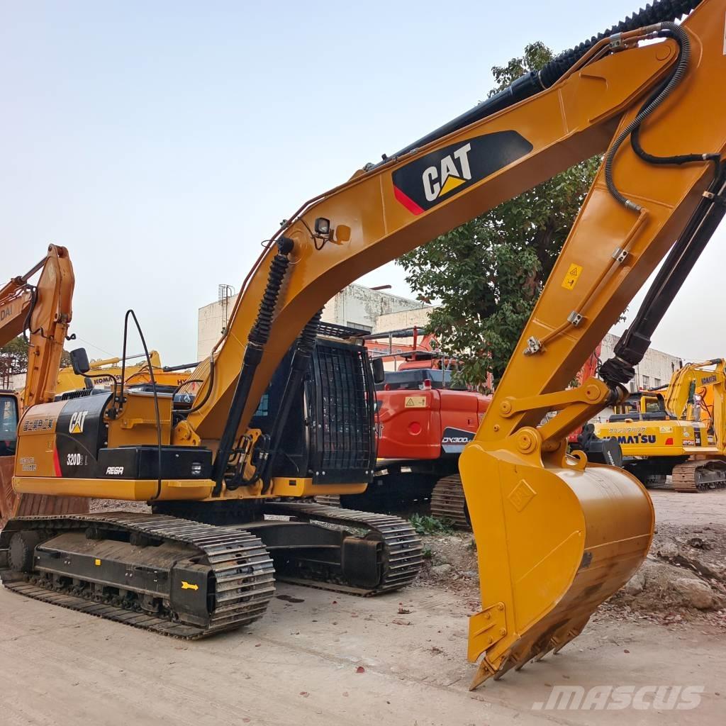 CAT 320 D Rupsgraafmachines
