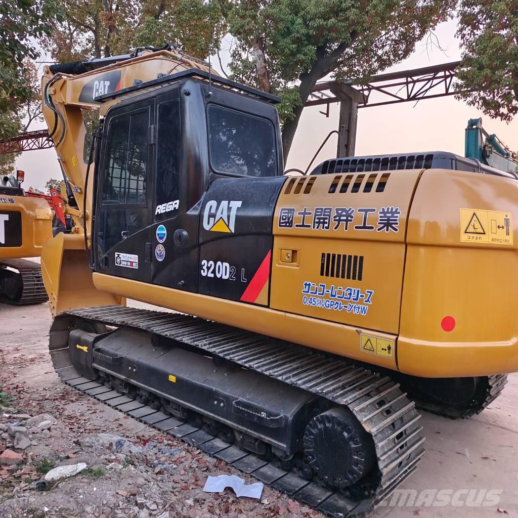 CAT 320 D Rupsgraafmachines