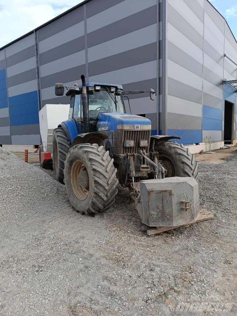 New Holland 8870 A Tractoren