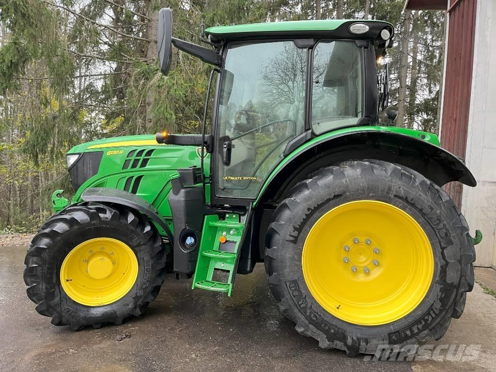 John Deere 6130 R Tractoren