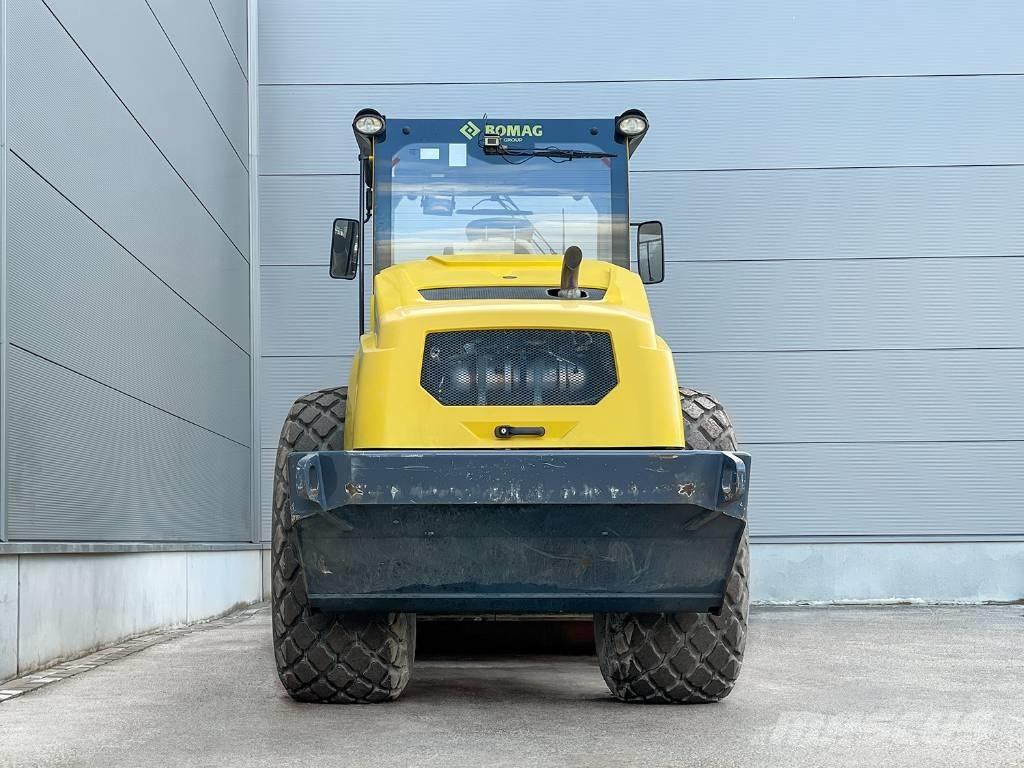 Bomag BW 216 D-5 Trilrolwalsen