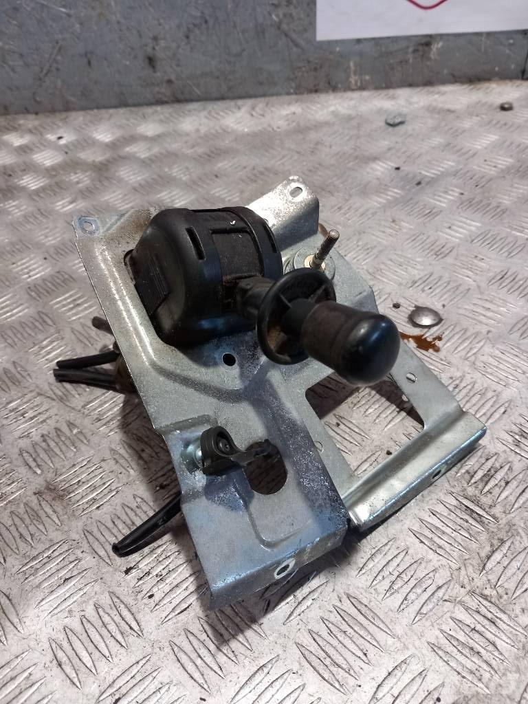 Volvo FH 12   1628144 Cabine en interieur