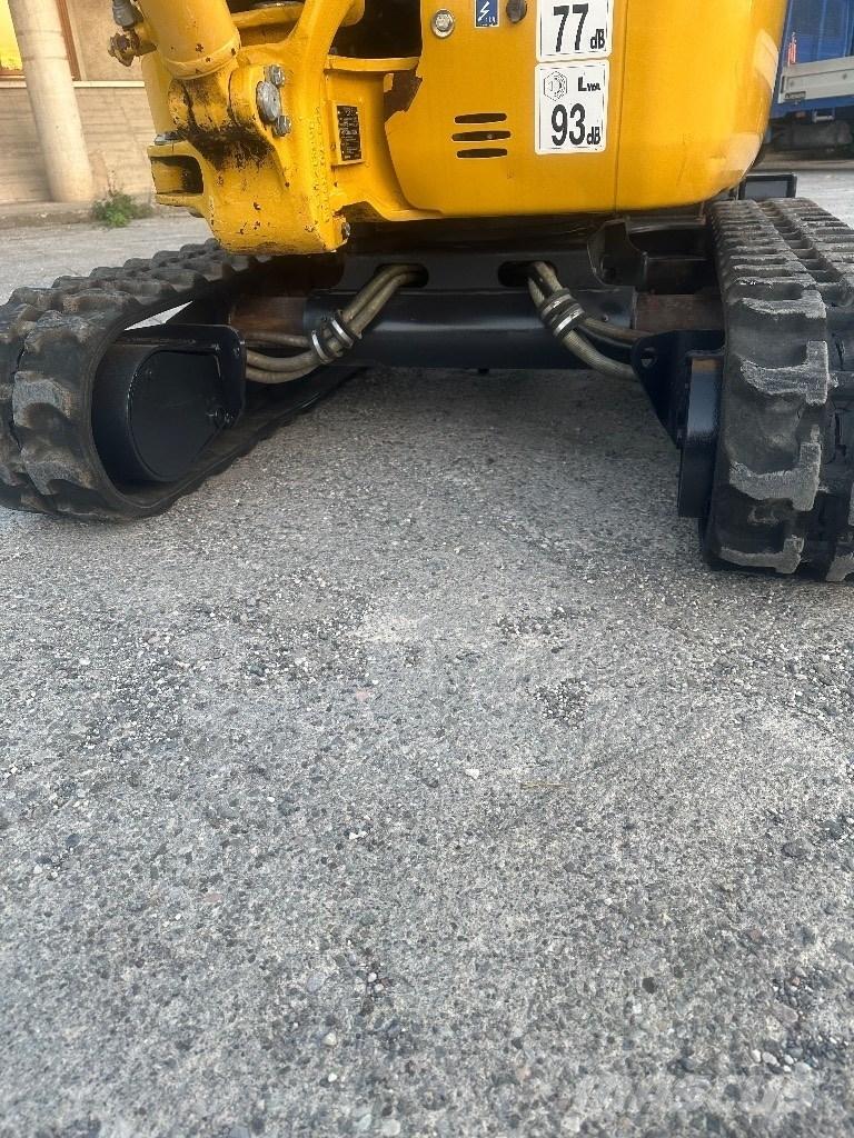 Komatsu PC16R-HS Rupsgraafmachines