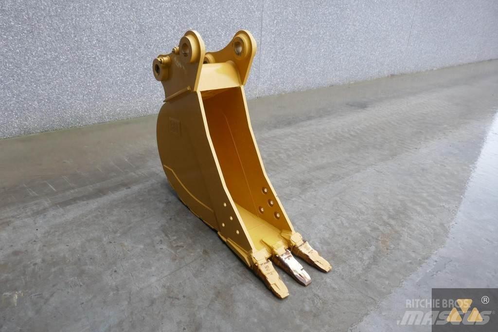 CAT 320 Bucket Bakken