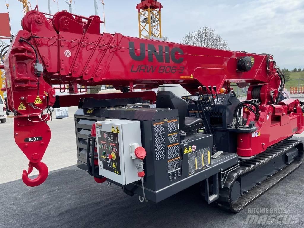 Unic URW-806-3 Minikranen