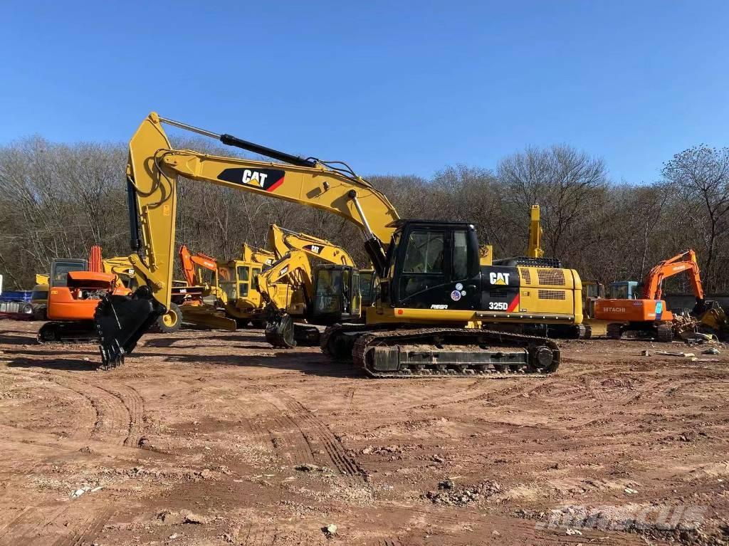 CAT 325D Rupsgraafmachines