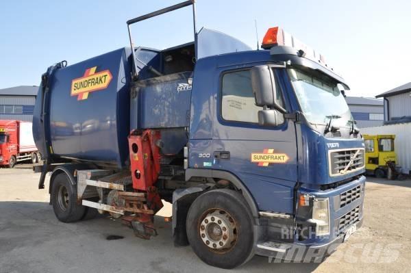 Volvo FM9 4X2 300 Vuilniswagens