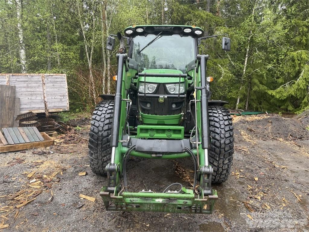 John Deere 6125 R Tractoren