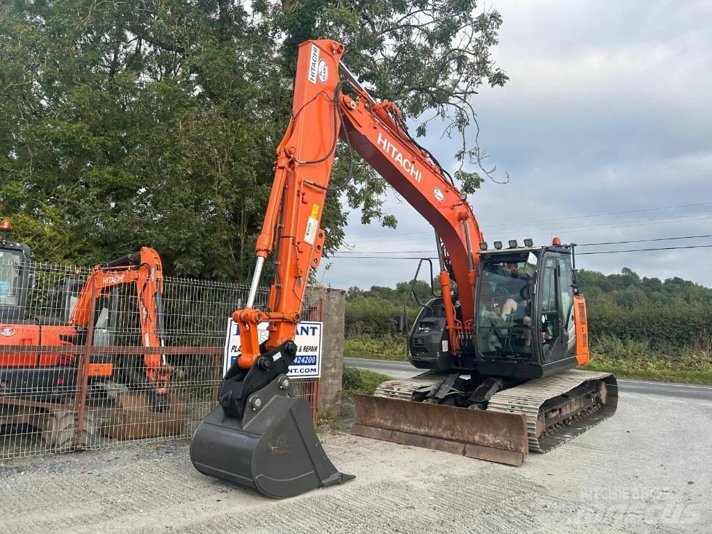 Hitachi ZX 135 US-6 Rupsgraafmachines