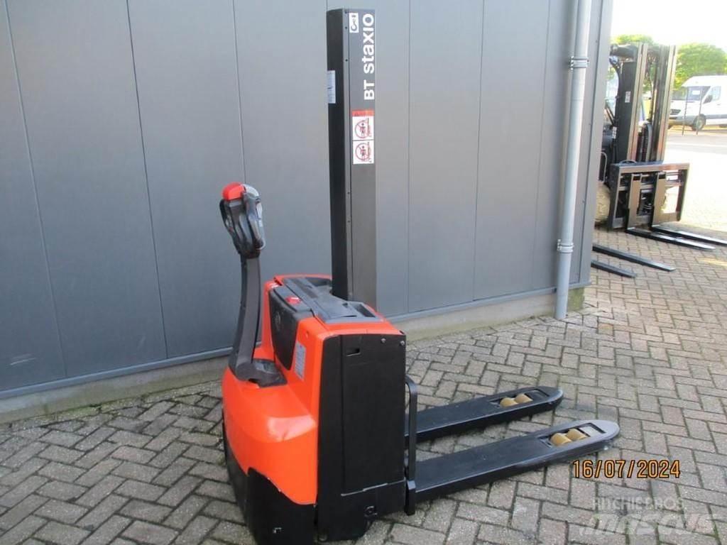 BT SWE 080L Meeloop stapelaar