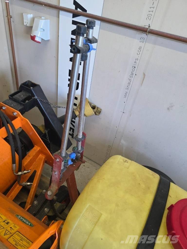 John Deere 855 Compacttrekkers