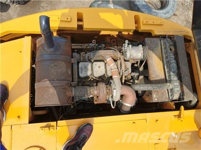 Hyundai R130WD Rupsgraafmachines
