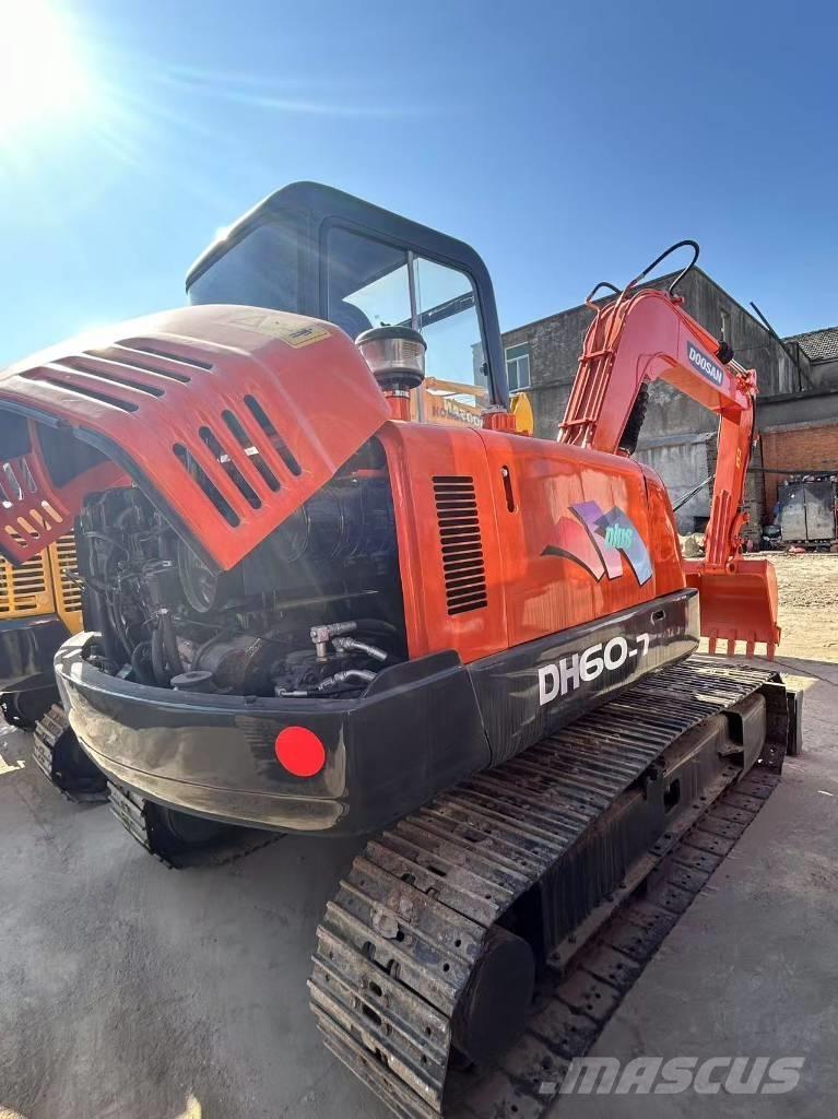 Doosan DH 55 Minigraafmachines < 7t