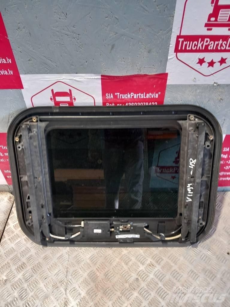 Volvo FH 12 20379286 Cabine en interieur