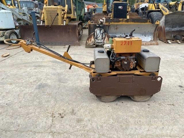 CASE Vibromax W 70 Duowalsen