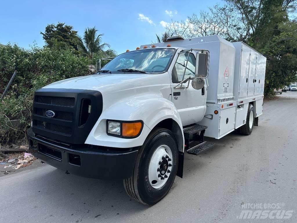Ford F 750 XLT Tankwagen