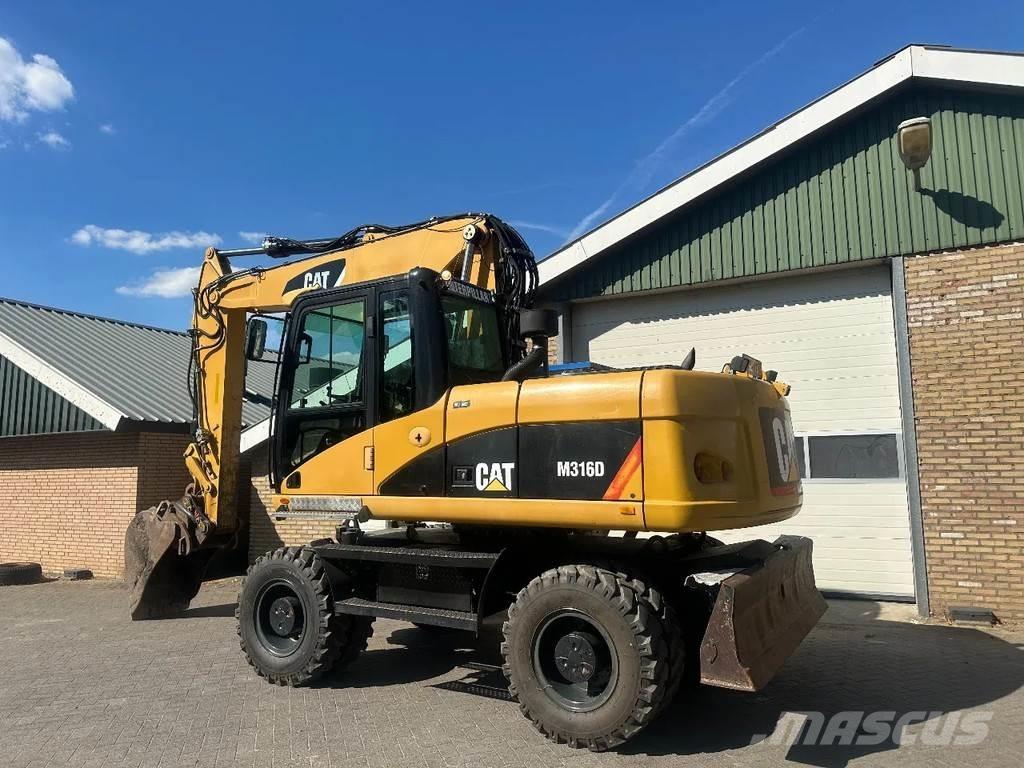 CAT M316D Wielladers
