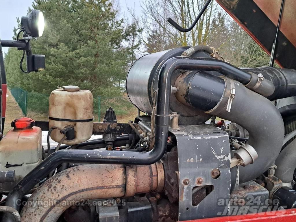 Case IH 7220 Tractoren
