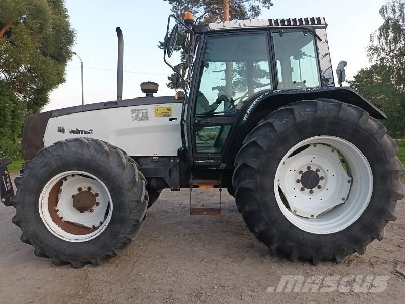 Valmet 8100 Tractoren