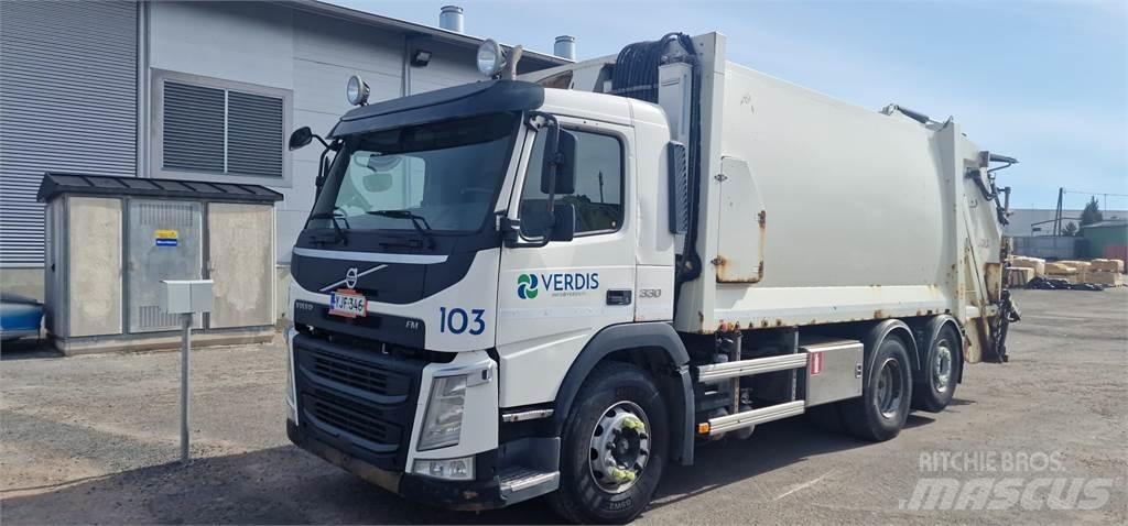 Volvo FM 330 Vuilniswagens