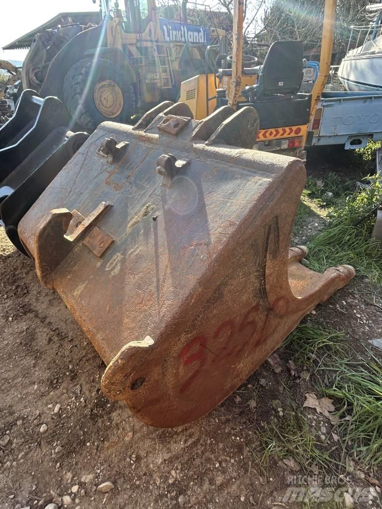 CAT 325 D L Rupsgraafmachines