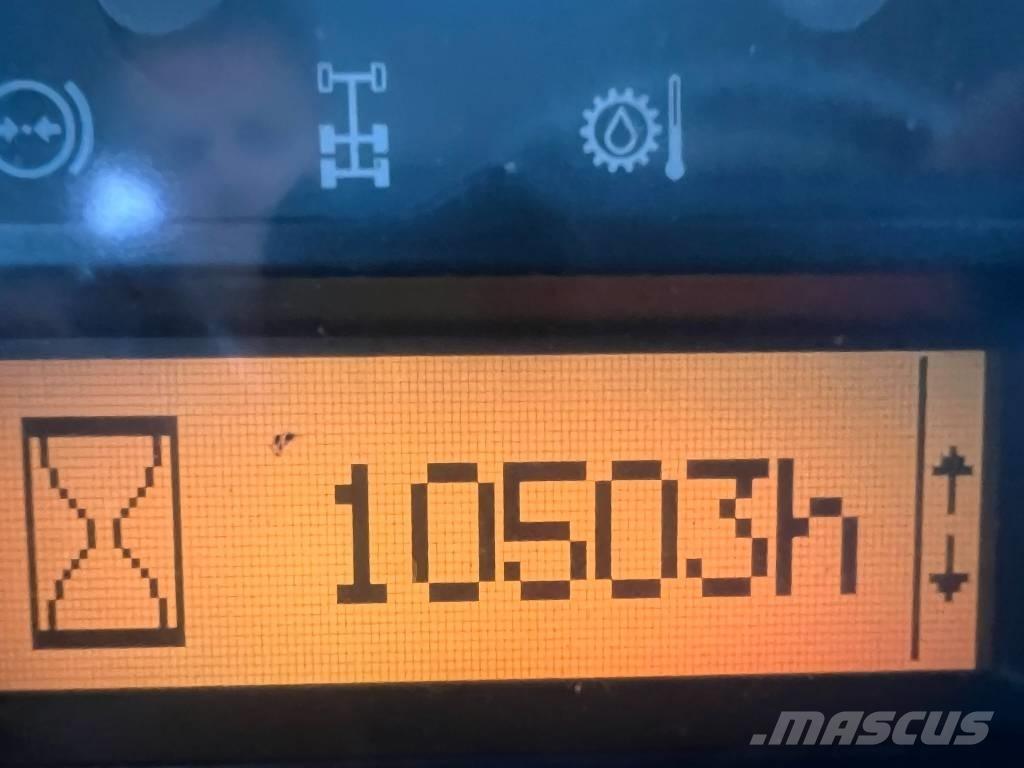 Volvo A 25 D Knik dumptrucks