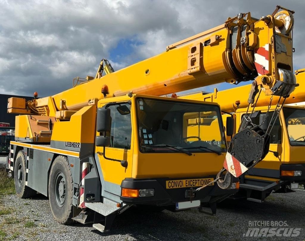 Liebherr LTM 1030-2 Ruw terrein kranen
